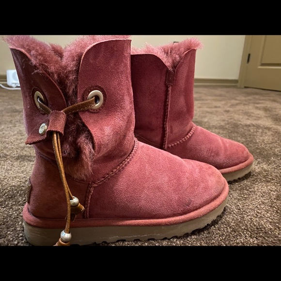 UGG - Picture 4 of 7